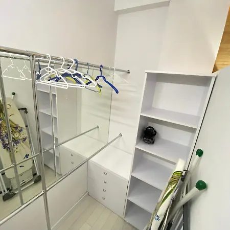 Luxury Business In Centre Of Apartman