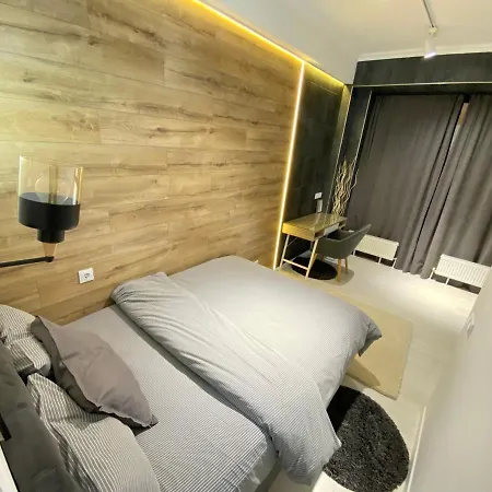 Luxury Business In Centre Of Apartman